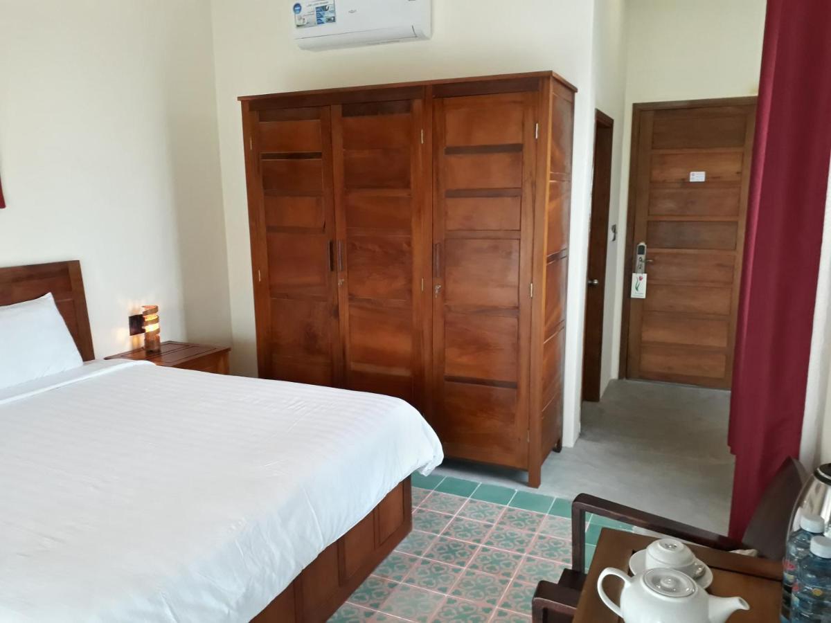 Pink Tulip Hoi An Hotel ภายนอก รูปภาพ